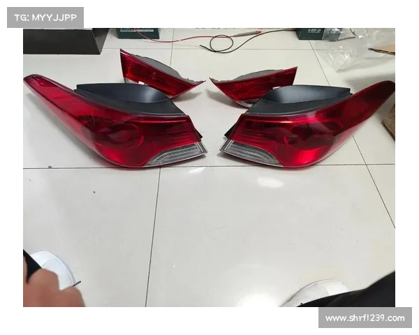 专业的事情交给专业的人来做,现代朗动改灯记 专业的事情交给专业的人来做,现代朗动改灯记