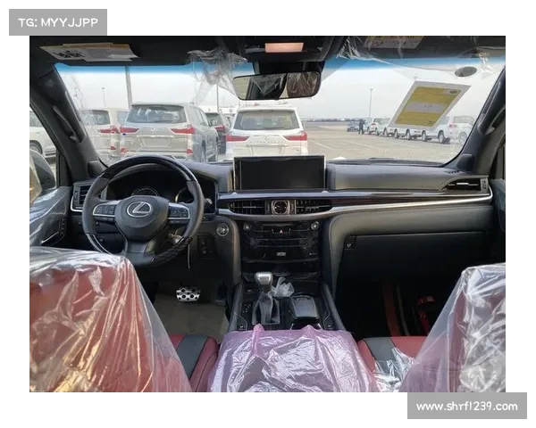 依旧进口!长相更张扬,价格下调了!实拍解析全新雷克萨斯ES 依旧进口!长相更张扬,价格下调了!实拍解析全新雷克萨斯ES